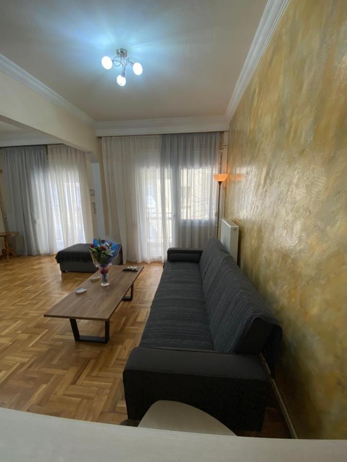 Beautiful Apartment In The Center Of Tesalonika Bagian luar foto