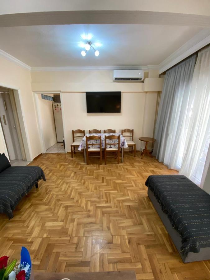 Beautiful Apartment In The Center Of Tesalonika Bagian luar foto