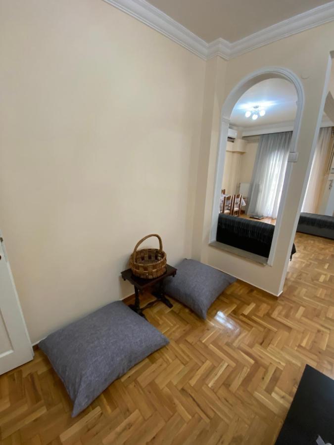 Beautiful Apartment In The Center Of Tesalonika Bagian luar foto