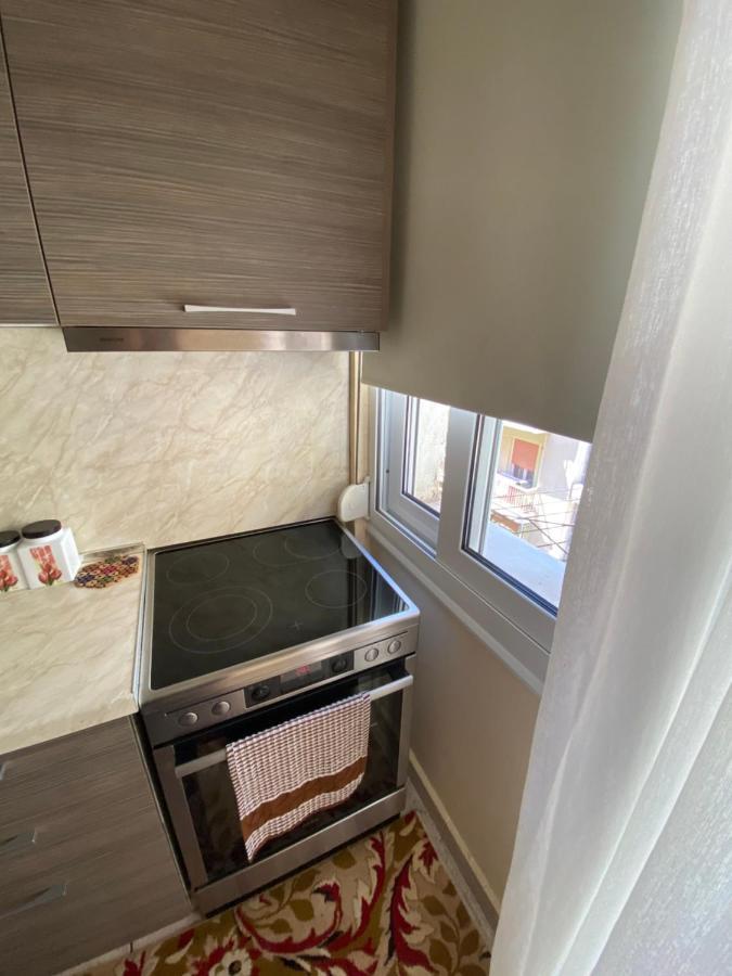 Beautiful Apartment In The Center Of Tesalonika Bagian luar foto